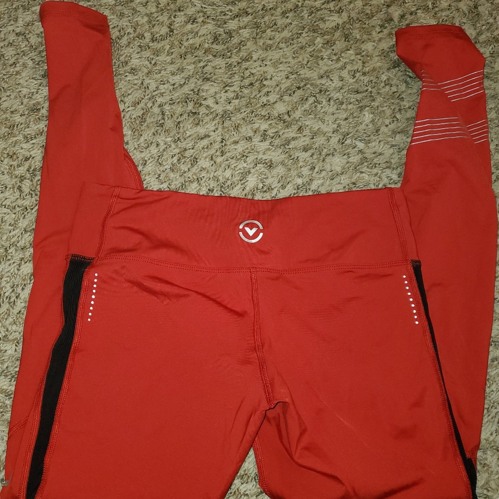 Virus compression leggings